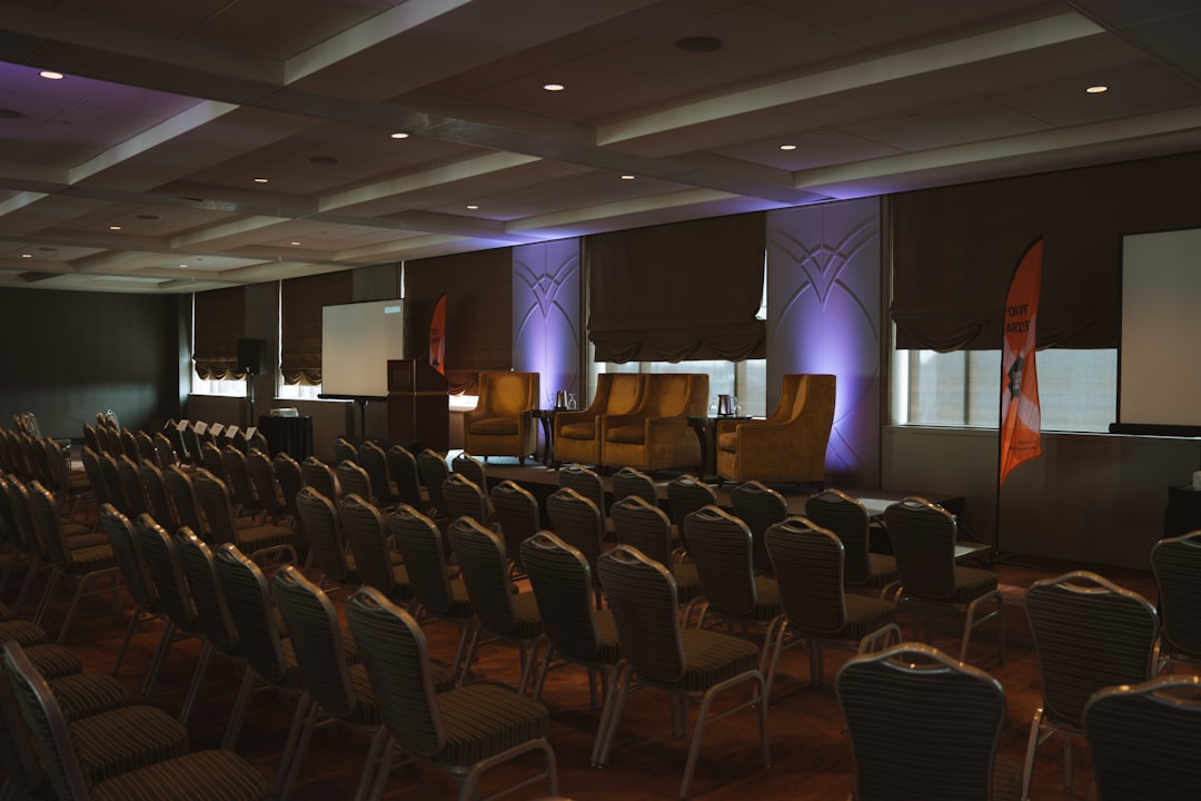 aidentravelers-com_f8